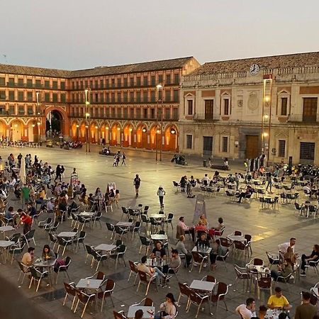 Hostel Plaza Mayor Corredera Kordoba Bagian luar foto