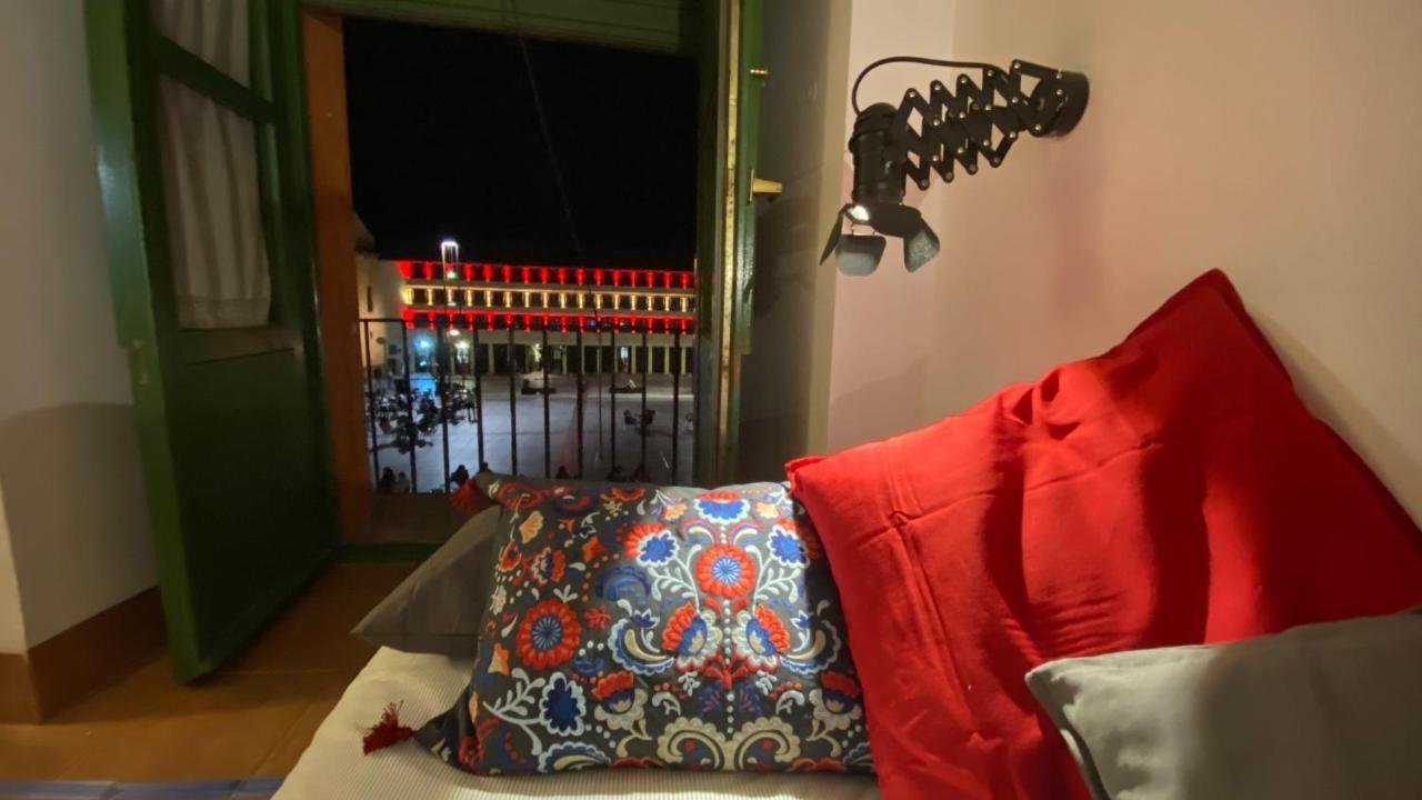 Hostel Plaza Mayor Corredera Kordoba Bagian luar foto