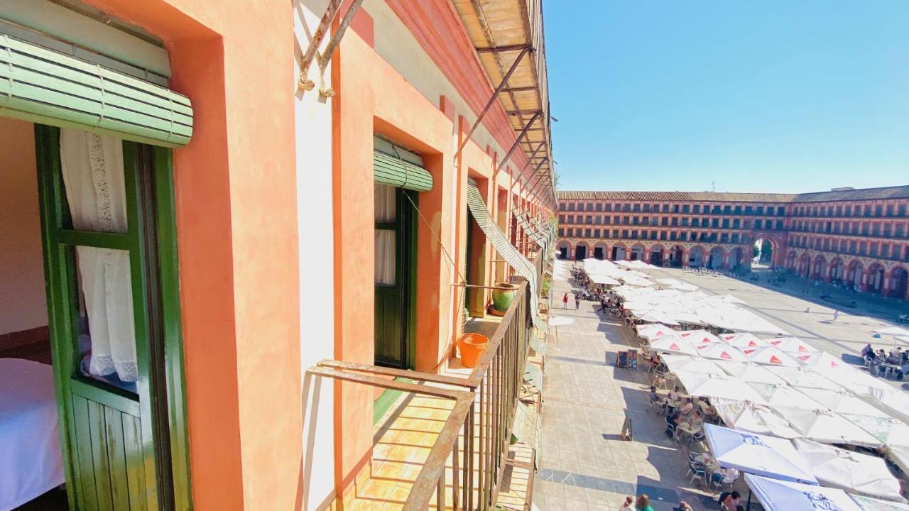 Hostel Plaza Mayor Corredera Kordoba Bagian luar foto