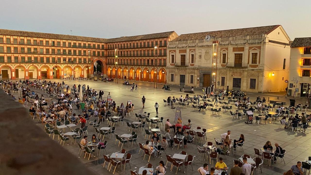 Hostel Plaza Mayor Corredera Kordoba Bagian luar foto