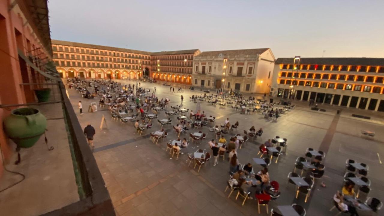 Hostel Plaza Mayor Corredera Kordoba Bagian luar foto