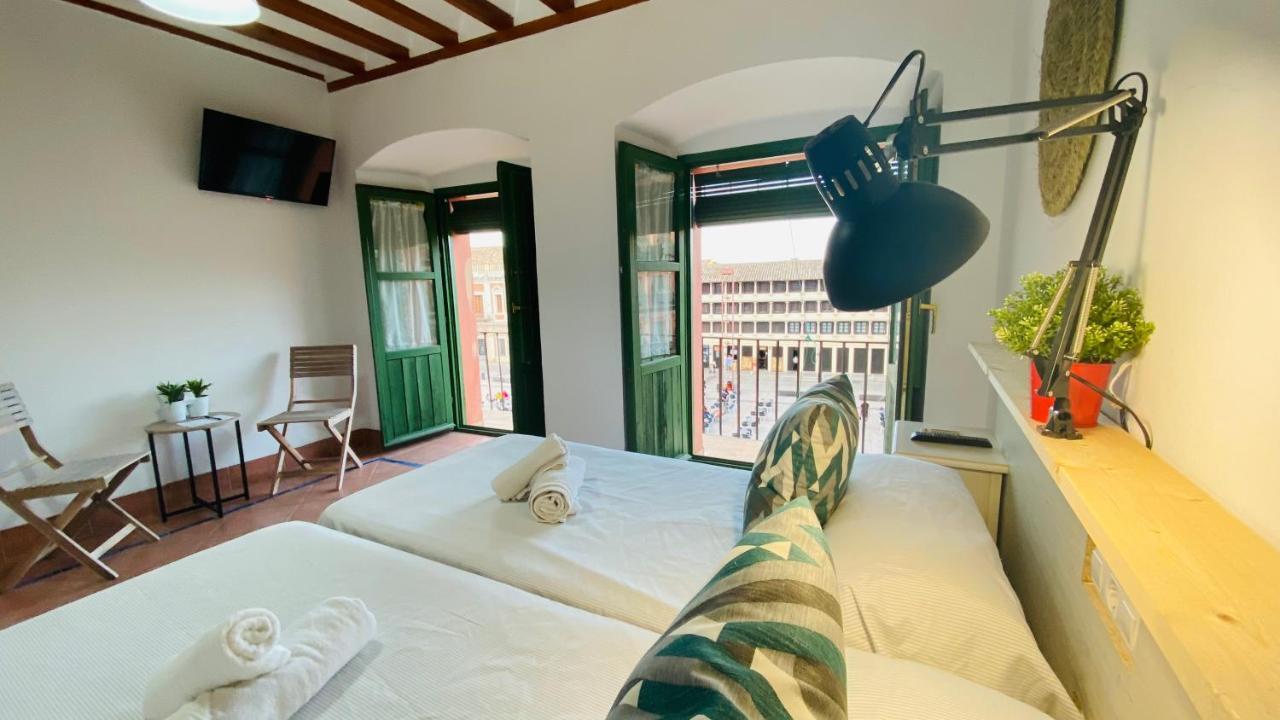 Hostel Plaza Mayor Corredera Kordoba Bagian luar foto